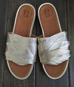 FITFLOP Sola Feather Gold Metallic Slipper Pantoletten Sandalen Gr. 9 41 süß hübsch - Bild 1 von 9