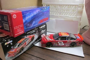 Dale Earnhardt #8 Budweiser / Talladega Win/Rased Version 2001 Monte Carlo - Picture 1 of 10