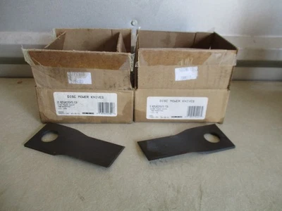 Bush Hog Case Hasston Disc Mower Blades 527746 527747 - Image 1 of 4