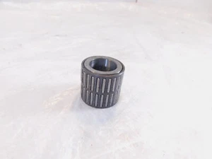 Suzuki Katana 600 GSX600F & 750 GSX750F Engine Clutch Basket Bearing & Spacer - Picture 1 of 21
