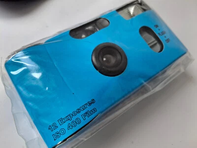 Cámara desechable de película ISO 400 de 35 mm 12 exposiciones de KIT DE CÁMARA DE ACCIDENTE. refB Foto 1 de 4