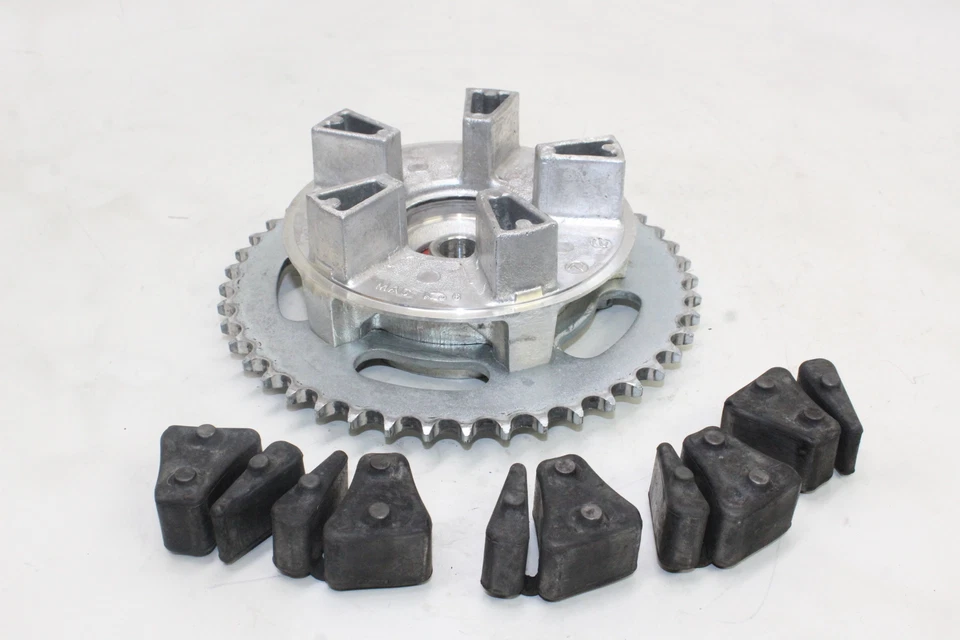 Задняя звездочка 2000 Honda Cbr600f4 43251-mee-000 от оригинального производителя - Изображение 1 из 4