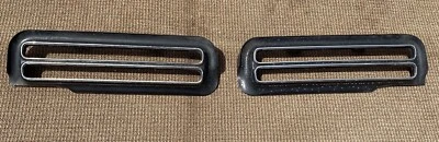 Biseles de luz trasera Pontiac GTO 1969 5961093/5961094 Foto 1 de 4