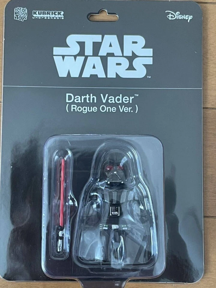 KUBRICK Star Wars Darth Vader Rogue One Ver. 100% MEDICOM TOY BEARBRICK - Image 1 of 1