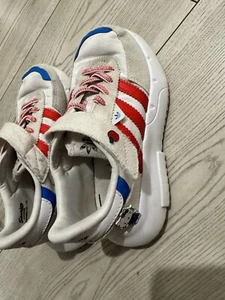 Adidas Sanrio Hello Kitty Girls Sneakers Size 12 - Red/White/blue - Picture 1 of 4