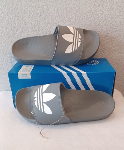Nuove diapositive a trifoglio grande uomo Adidas Originals Adilette grigio chiaro bianco ~ taglia 13