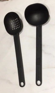 T-Fal schwarz Nylon Langlöcher Servierlöffel Abschäumer & Schöpfkelle Dipper Kanada Posten - Bild 1 von 9