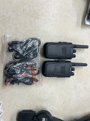 POFUNG BF-T11 2 路收音机/钱包套装 (WBP014089) — 第 1/4 张图片