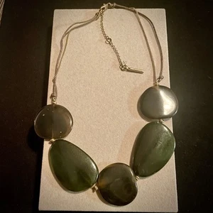 Kenneth Cole Large Dark Tortoise Shell Pattern Beads Gold Tone & Cord Necklace - Picture 1 of 2