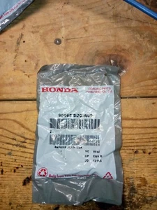 Perno HONDA GENUINO, brida (10X40) REFERENCIA# 90165-SDB-A00 - Imagen 1 de 1