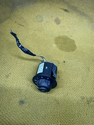 Interruptor limpiaparabrisas trasero Chevy GMC Trailblazer Envoy 2002-2009 OEM 15074680 Foto 1 de 3