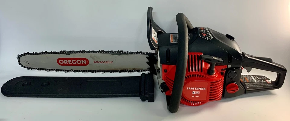 CRAFTSMAN S205 46 cc 2 Cycle 20 inch Gas Chainsaw - Image 1 of 4