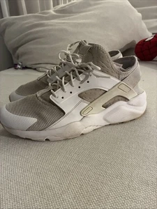 Nike Air Huarache Sneakers da Corsa Uomo 819685-101 Taglia 10.5 Ultra Bianco Scarpe - Foto 1 di 7
