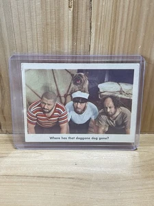 1959 Fleer The 3 Stooges #77 Where Gas The Doggone Dog Gone? - Picture 1 of 2