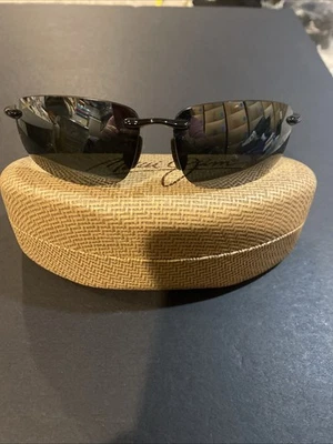 Maui Jim Hookipa Sunglasses MJ 407-02 64-17-130 - Image 1 of 4