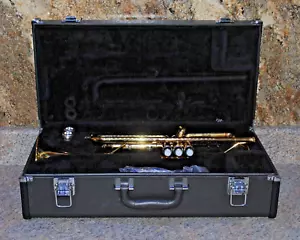 Yamaha YTR2330 Trumpet - Made In China - Picture 1 of 6