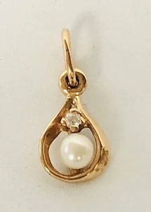 VINTAGE 14K YELLOW GOLD PENDANT WITH CZ/PEARL 0.95 g - Picture 1 of 4