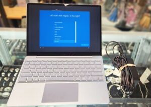  Microsoft Surface GO 1943 (128 GB SSD, i5-1035G1, 8GB RAM) -USED- Excellent Con