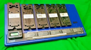 Cargador de batería Motorola ACT iCharge 6 i60 con iGAUGE y placas de carga - Imagen 1 de 4