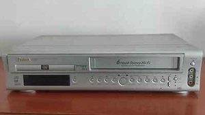 RICAMBI VIDEOREGISTRATORE VCR LETTORE VHS FUNAI DPVR-2600 - NON FUNZIONANTE - Foto 1 di 2