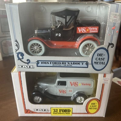 ERTL 1918 Ford Runabout Delivery Car Bank 1/25 Variety Stores & ‘32 Panel Delive - Image 1 of 3