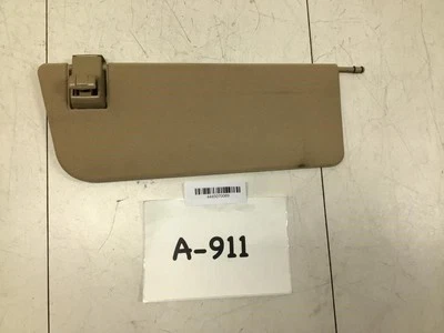 2007 MERCEDES E350 SW FRONT LEFT Secondary SUN VISOR 原始设备制造商 + — 第 1/4 张图片