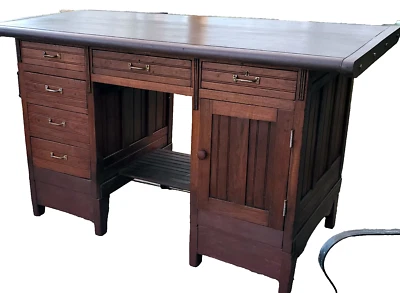 Old 1800s Antique Walnut Kitchen Island Work Bench Business Station Ready to use — 第 1/4 张图片