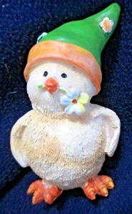 Vintage BABY CHICK Mini FIGURINE w White Daisy Green Hat 3.5" CHUBBY YELLOW - Picture 1 of 8