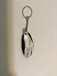 Ghost keychain Great for Fall or Halloween Handmade in the USA - Picture 1 of 2