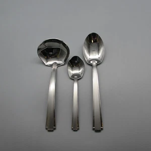 Oneida Edelstahl Satin Etage 3-teiliges Hostess Set Neu aus altem Lagerbestand - Bild 1 von 3