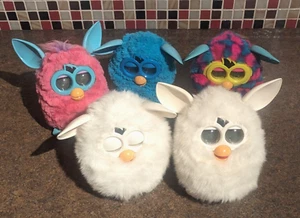 Furby 2012 & Boom Lot x5 White Blue Pink Yeti Taboo Cotton Candy TESTED & WORKS - Picture 1 of 22