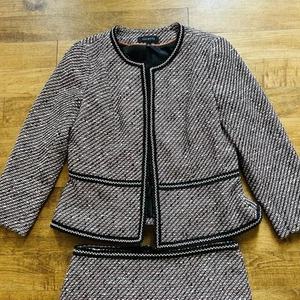Talbots Black Pink White Tweed Two-Piece Suit With Skirt & Jacket Sz 4 - Picture 1 of 15