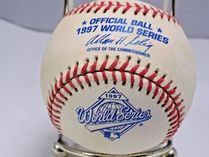 Béisbol Oficial Rawlings Serie Mundial 1997 MLB AL v NL en caja - Imagen 1 de 10