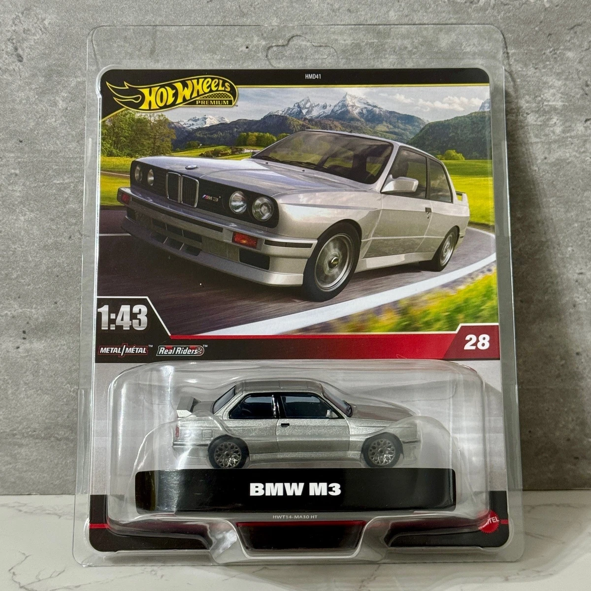 ● 1/43 BMW 〓 ３ シリーズ ( E30 ) / ブリリアント レッド 〓 Yahoo!オークション -「1:43 bmw e30」の落札相場・落札価格