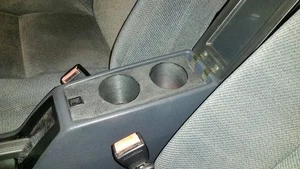 Portavasos para Volvo 740 y 745 y 940 y 945 - Imagen 1 de 3