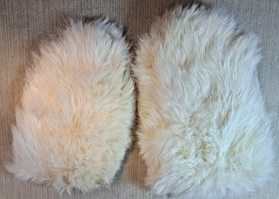 Vintage Handmade Real Rabbit Fur Mittens – White Cream Fur – Adult Size SM/MD - Image 1 of 4