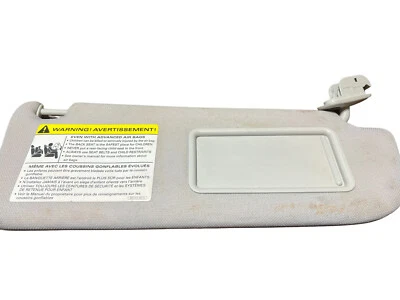 AUDI A6 QUATTRO 2005-2008 - Parasol derecho/espejo 4F0857552K Foto 1 de 4