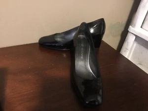 Stuart WEITZMAN Black Square Toe Patent Leather Pumps Shoes Size 7.5M (CON72) - Picture 1 of 8