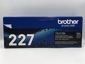 Original Brother TN227BK Laser-Tonerkassette schwarz mit hoher Kapazität - Bild 1 von 1