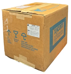 NEW XYCOM MODEL 2005 / 97958-021 2000 SERIES INDUSTRIAL WORKSTATION 90-250V NSMP - Picture 1 of 12