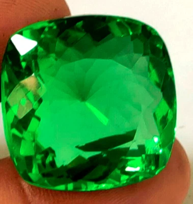 91.65 Ct Large Green Peridot Cushion Cut Faceted Loose Gemstone 4 Ring & Pendant - Image 1 of 4