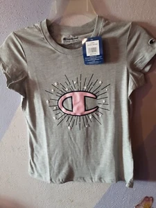Champion Girls t-shirt Gray pink graphic Size L Athletic Wear New - Picture 1 of 4