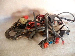 HONDA VF500 F2 ARNÉS DE CABLEADO DE FÁBRICA TELAR INTERCEPTOR 1984-1986 SERIE VF 500F - Imagen 1 de 9