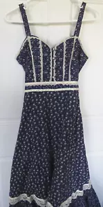 Vintage Sommerkleid Präriekleid Gunne Saxophon blau Blumenmuster selbstgesponnen Größe 11 Schärpe selten - Bild 1 von 11