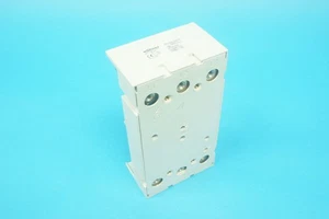 Wöhner 32156.000 EQUES®60Classic busbar adapter 250 A, 3-pole 105 x 190 - Picture 1 of 3