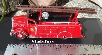 Oxford Fire 1:76 Scale Dennis Light 4 "New World" LMS Crewe Truck 76DL4002 - Image 1 of 4