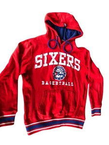 Philadelphia Sixers 76ers NBA Baloncesto Pequeño UNK Pullover Sudadera con Capucha Sudadera - Imagen 1 de 5