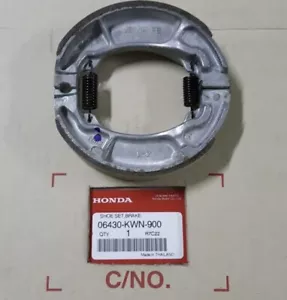 Genuine Honda Rear Brake Shoe Set All Years Fits: PCX Vision SH Mode SH125 🇬🇧 - Picture 1 of 4