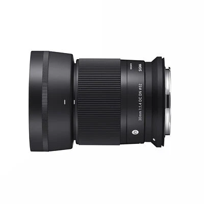 Sigma 30mm F1.4 DC DN Lens Canon RF-Mount - Image 1 of 4