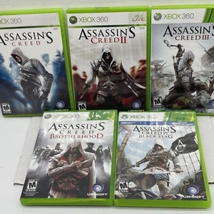Lote de juegos Assassins Creed 1 2 3 Brotherhood, Black Flag Microsoft Xbox 360 - Imagen 1 de 19